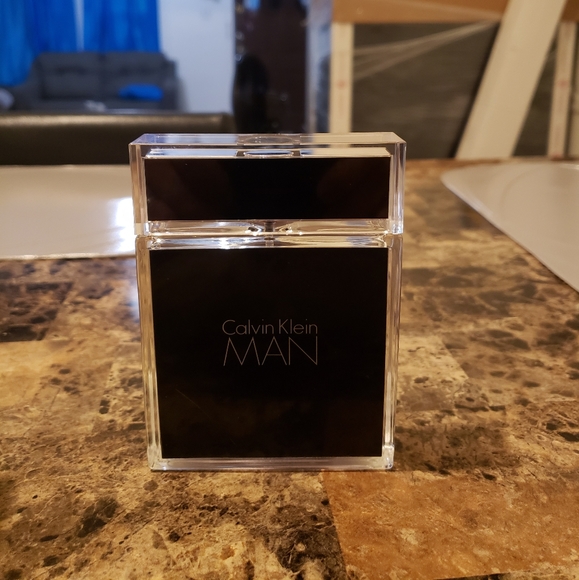 Calvin Klein Man - Picture 3 of 3